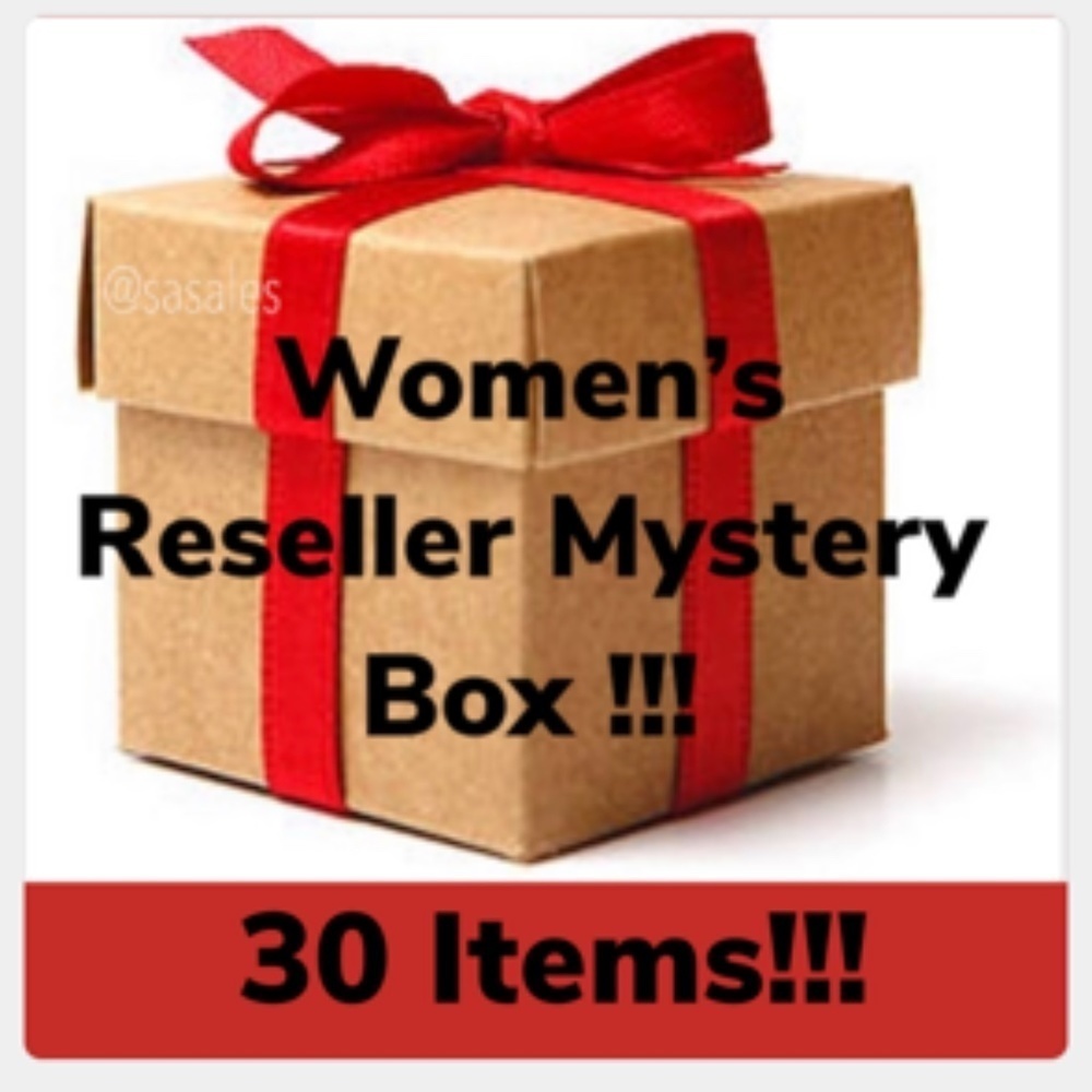 5 Star Rated Women's Reseller Mystery Box 30 Items